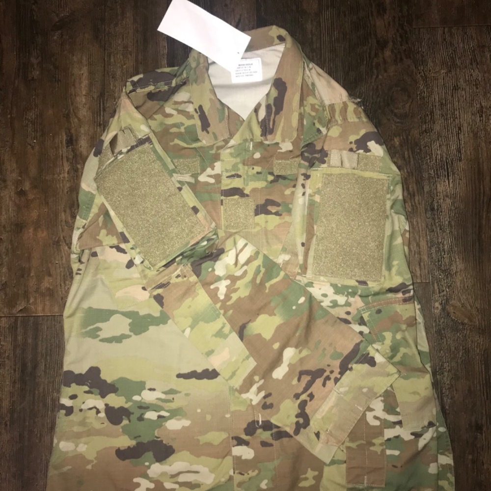 Army Issued Top OCP pattern - Picture 2 of 5